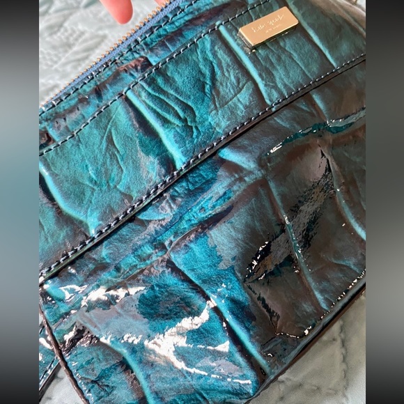 Kate Spade Purse - Picture 4 of 9
